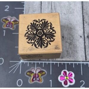 PSX Designs Flower Motif Design B1904 1999 Rubber Stamp Wood #C51